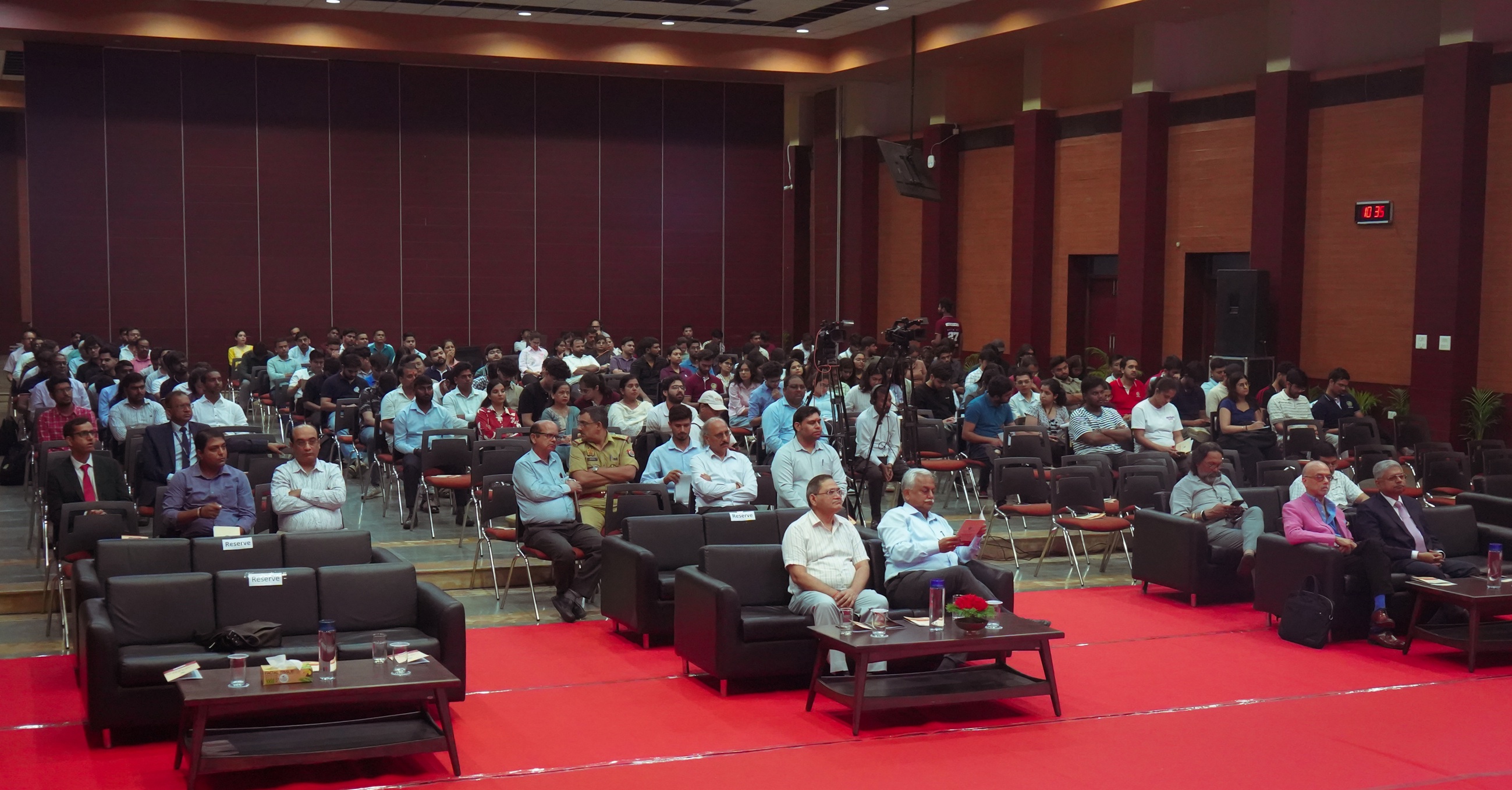 IIM Lucknow Concludes 42nd Foundation Day Celebrations with an Inspiring Lecture from Shri Awanish Kumar Awasthi